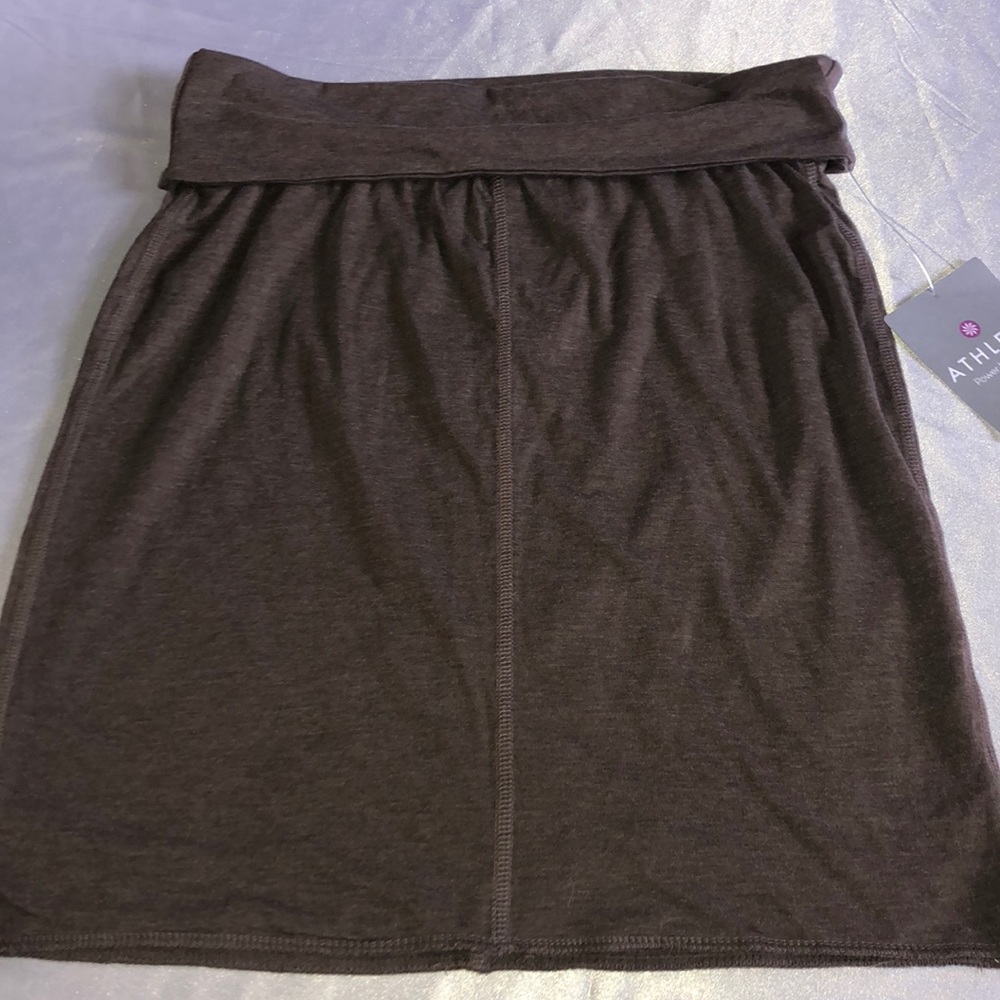 NWT ATHLETA Mix & Mingle Skirt in Falcon